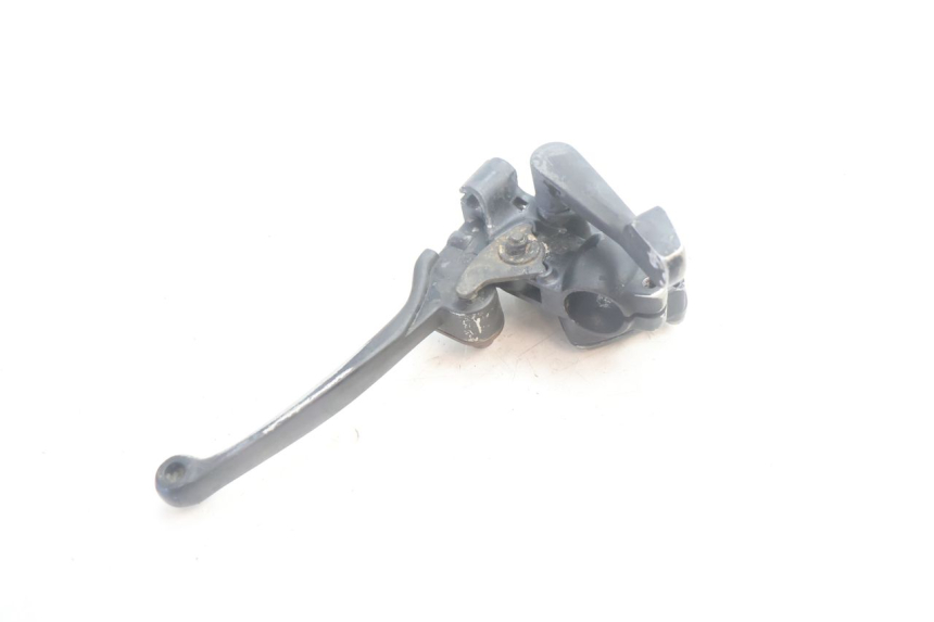 photo de POIGNEE ACCELERATEUR SMC XROAD 150 - Points de fixation