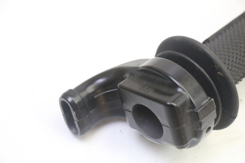 photo de POIGNEE ACCELERATEUR YAMAHA YZF YZ-F 450 (2014 - 2016) - Zoom état d’usage