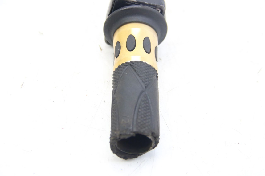 photo de POIGNEE ACCELERATEUR PIAGGIO ZIP 2T 50 (2009 - 2019) - Vue d’ensemble