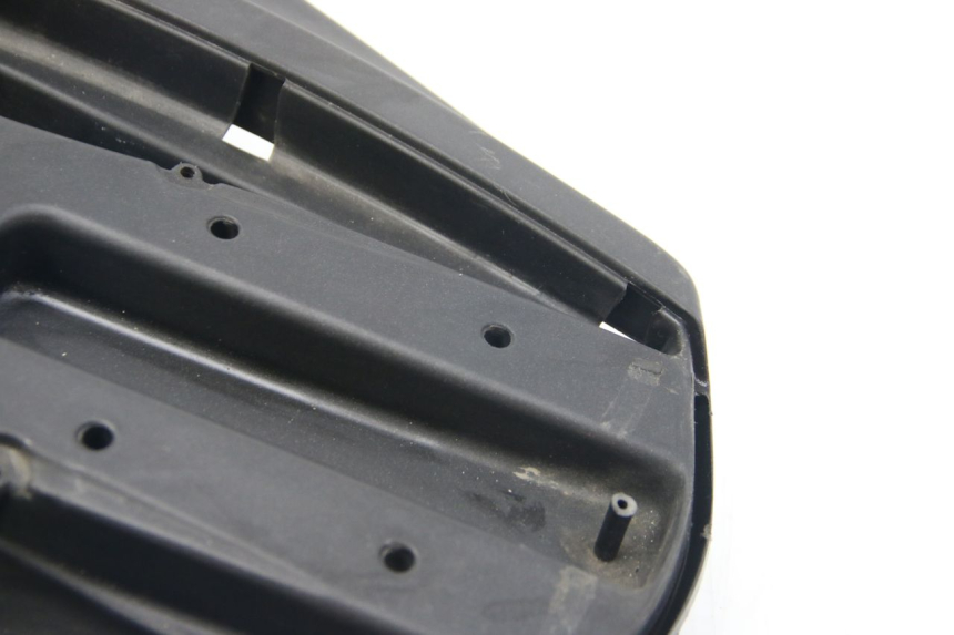 photo de POIGNEE ARRIERE APRILIA ATLANTIC 500 (2002 - 2003) - Focus structure