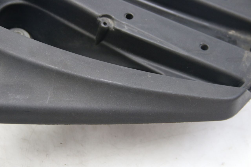 photo de POIGNEE ARRIERE APRILIA ATLANTIC 500 (2002 - 2003) - Aperçu profil