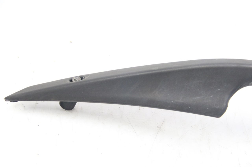 photo de POIGNEE ARRIERE APRILIA ATLANTIC 500 (2002 - 2003) - Gros plan technique