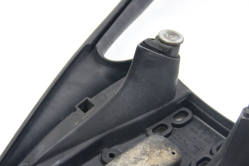 photo de POIGNEE ARRIERE APRILIA ATLANTIC 500 (2002 - 2003) - Marquages et références