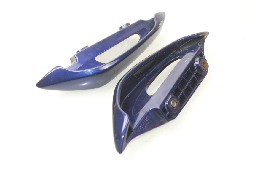 photo de POIGNEE ARRIERE SUZUKI BURGMAN 125 (2007 - 2014) - Gros plan technique