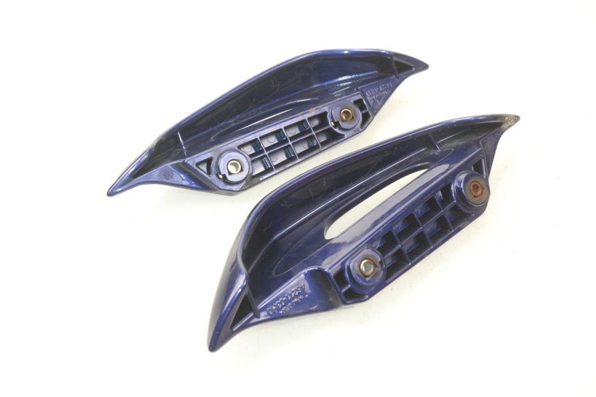 photo de POIGNEE ARRIERE SUZUKI BURGMAN 125 (2007 - 2014) - Vue d’ensemble