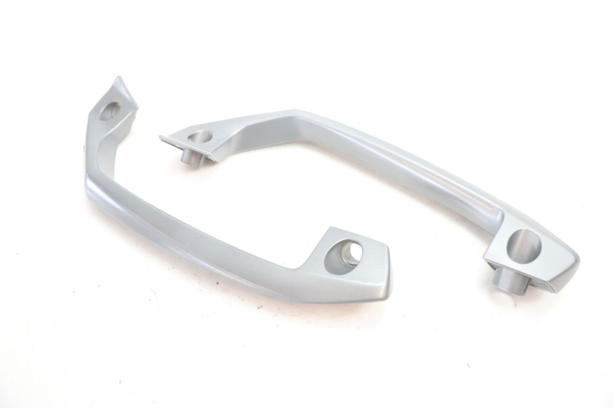 photo de POIGNEE ARRIERE BMW C SPORT 650 (2015 - 2021) - Autre angle de vue