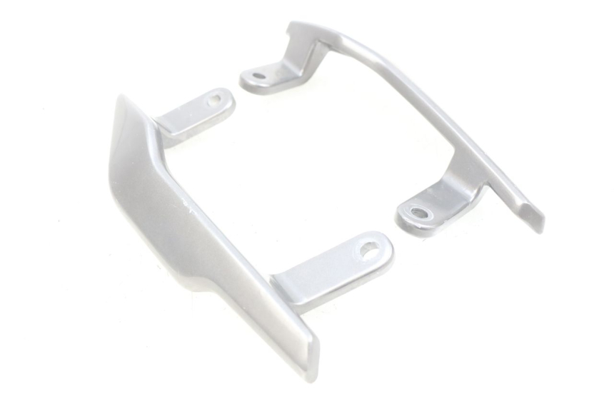 photo de POIGNEE ARRIERE ORCAL CAVARO 4T 50 (2019 - 2023) - Gros plan technique