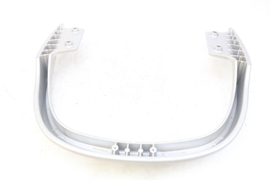 photo de POIGNEE ARRIERE PEUGEOT CITYSTAR AIR 125 (2014 - 2017) - Autre angle de vue