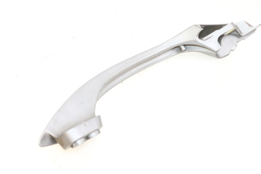 photo de POIGNEE ARRIERE DROITE  SUZUKI BURGMAN 650 (2013 - 2020) - État de surface