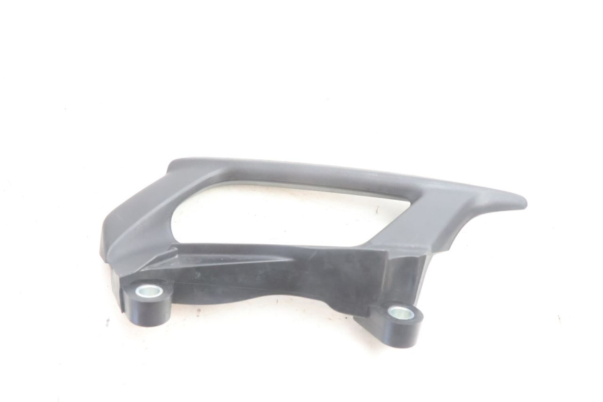 photo de POIGNEE ARRIERE DROITE  YAMAHA FZ8 800 (2010 - 2016) - Vue principale