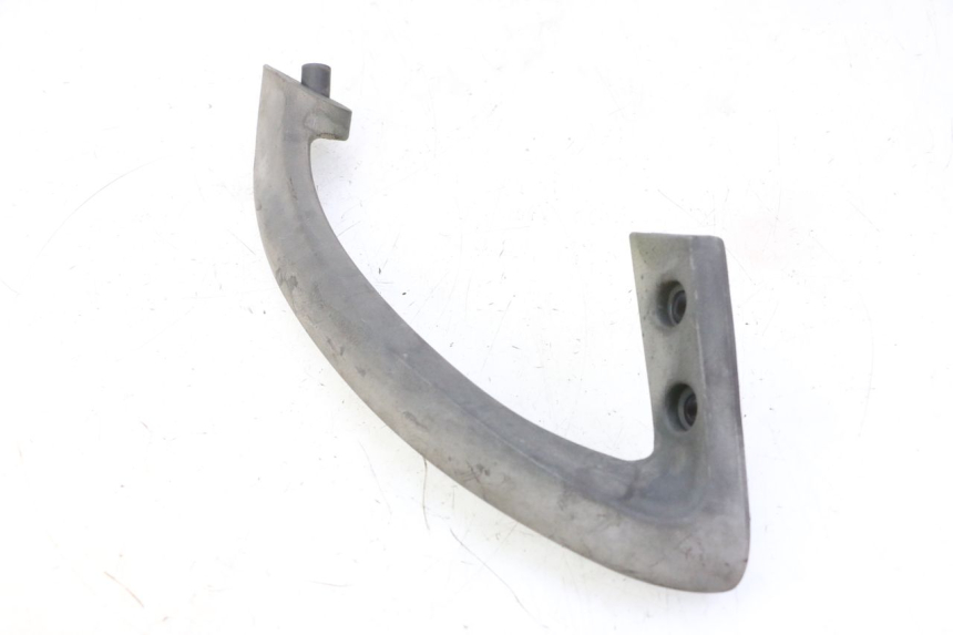 photo de POIGNEE ARRIERE DROITE  KYMCO GRAND DINK 125 (2002 - 2007) - Détail de la pièce