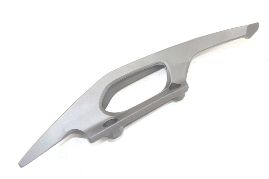 photo de POIGNEE ARRIERE DROITE  HONDA FORZA 125 (2021 - 2025) - Gros plan technique