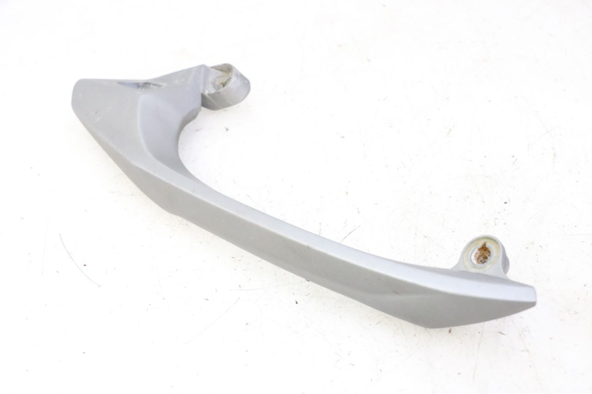 photo de POIGNEE ARRIERE DROITE  SYM JOYMAX 125 (2010 - 2017) - Vue principale