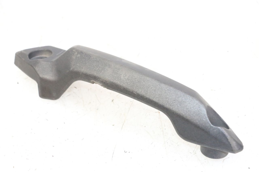 photo de POIGNEE ARRIERE DROITE  KEEWAY K-LIGHT KLIGHT 125 (2018 - 2025) - Vue principale