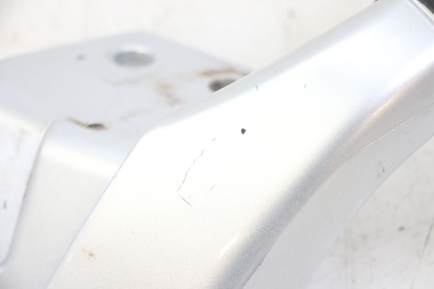 photo de POIGNEE ARRIERE DROITE  PIAGGIO MP3 LT 300 (2010 - 2016) - Autre angle de vue