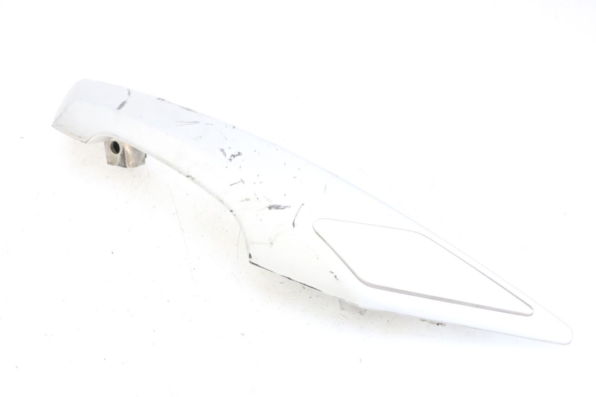 photo de POIGNEE ARRIERE DROITE  PEUGEOT SATELIS 125 (2010 - 2012) - Détail de la pièce