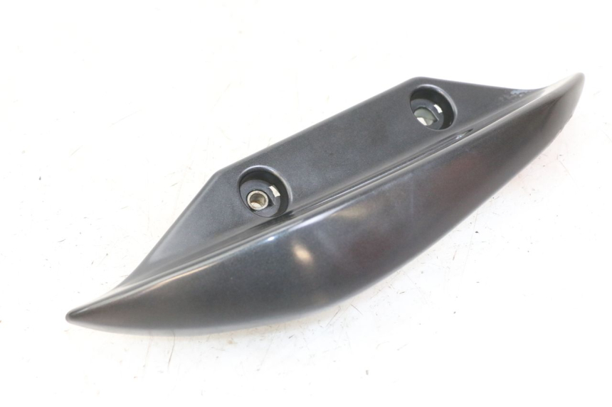 photo de POIGNEE ARRIERE DROITE  SUZUKI BURGMAN 125 (2018 - 2021) - Points de fixation