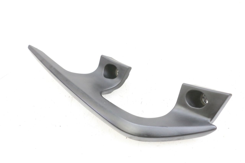 photo de POIGNEE ARRIERE DROITE YAMAHA X-MAX XMAX 125 (2010 - 2013) - Vue principale