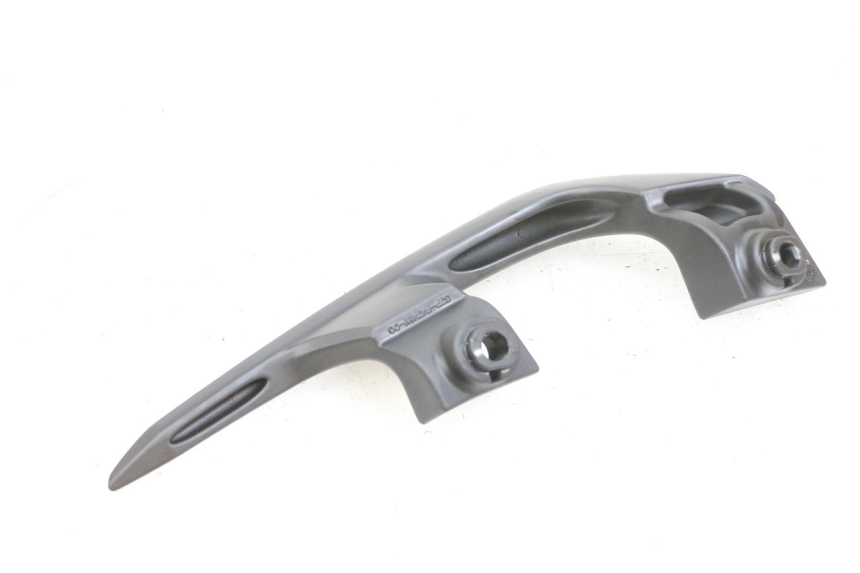 photo de POIGNEE ARRIERE DROITE YAMAHA X-MAX XMAX 125 (2010 - 2013) - Vue d’ensemble