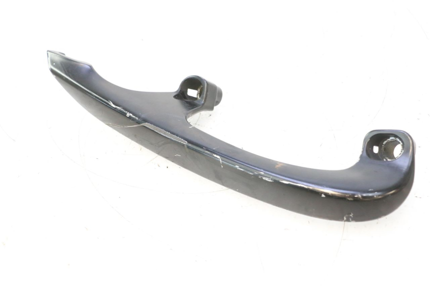 photo de POIGNEE ARRIERE DROITE  YAMAHA XP T-MAX ABS 500 (2005 - 2005) - Vue principale