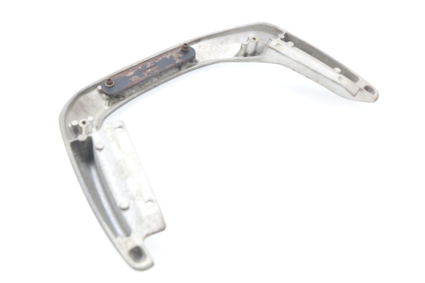 photo de POIGNEE ARRIERE PEUGEOT ELYSEO 50 (1998 - 2001) - Autre angle de vue