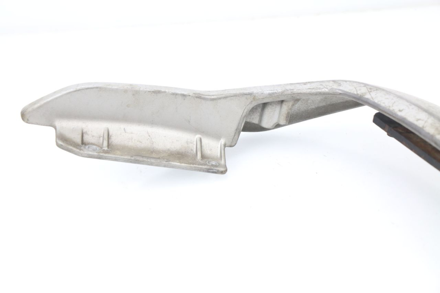 photo de POIGNEE ARRIERE PEUGEOT ELYSEO 50 (1998 - 2001) - Gros plan technique