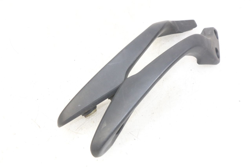 photo de POIGNEE ARRIERE HONDA FES PANTHEON 2T 125 (1998 - 2002) - Vue d’ensemble