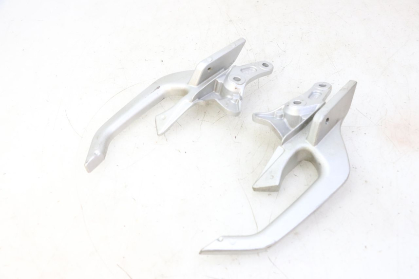 photo de POIGNEE ARRIERE STAHO FH 50 (2018 - 2019) - Gros plan technique