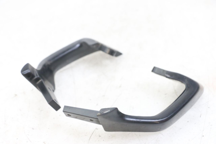 photo de POIGNEE ARRIERE YAMAHA FJ 3CX 1200 (1986 - 1996) - Vue principale