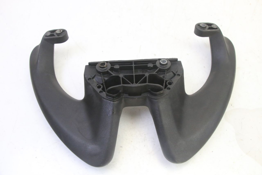 photo de POIGNEE ARRIERE PIAGGIO FLY 2T 50 (2004 - 2017) - Vue d’ensemble