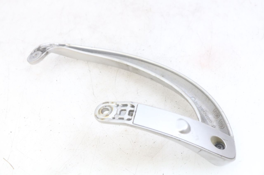 photo de POIGNEE ARRIERE GAUCHE PEUGEOT DJANGO 4T 50 (2014 - 2019) - Autre angle de vue