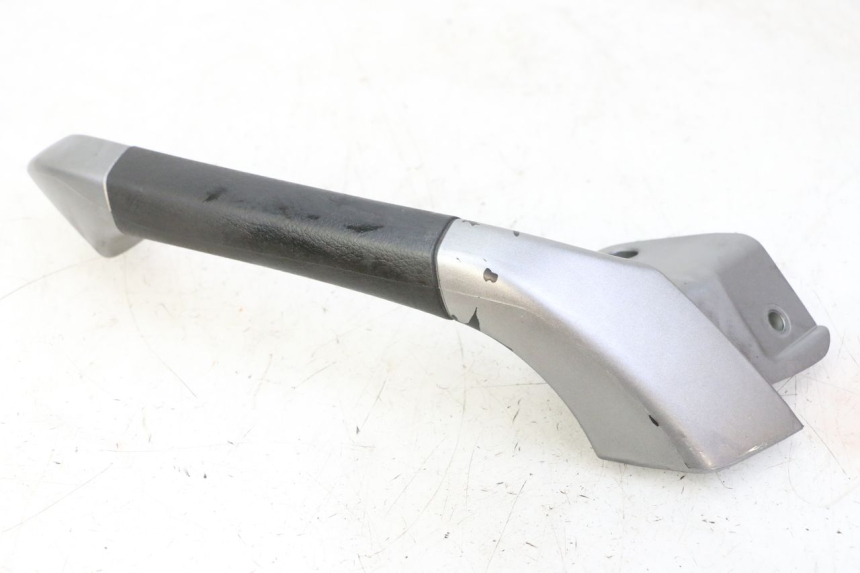 photo de POIGNEE ARRIERE GAUCHE PIAGGIO MP3 125 (2006 - 2014) - Vue produit