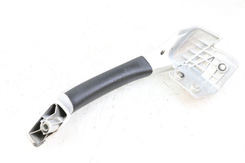photo de POIGNEE ARRIERE GAUCHE PIAGGIO MP3 LT 400 (2007 - 2012) - Détail de la pièce