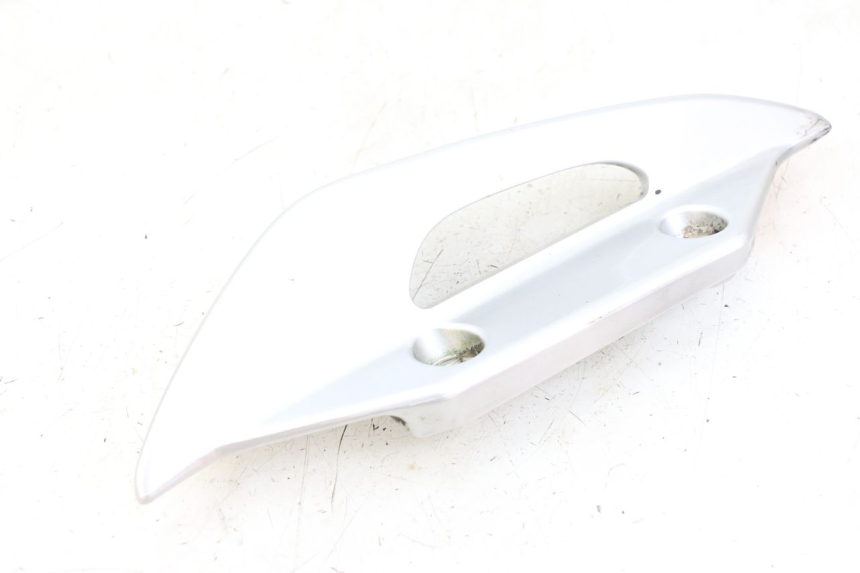 photo de POIGNEE ARRIERE GAUCHE SUZUKI BURGMAN 125 (2007 - 2014) - Vue d’ensemble