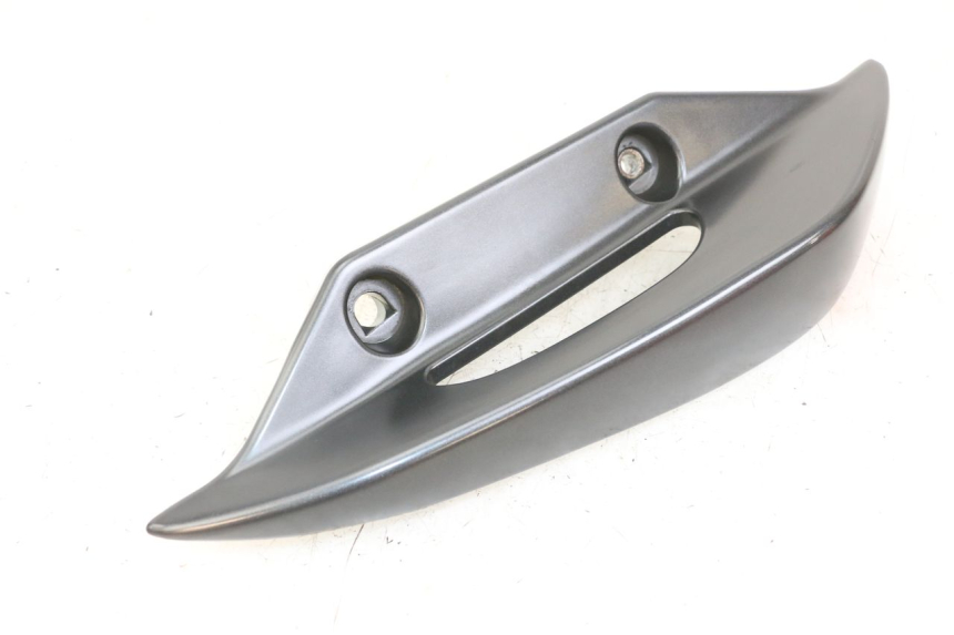 photo de POIGNEE ARRIERE GAUCHE SUZUKI BURGMAN 125 (2018 - 2021) - Vue principale