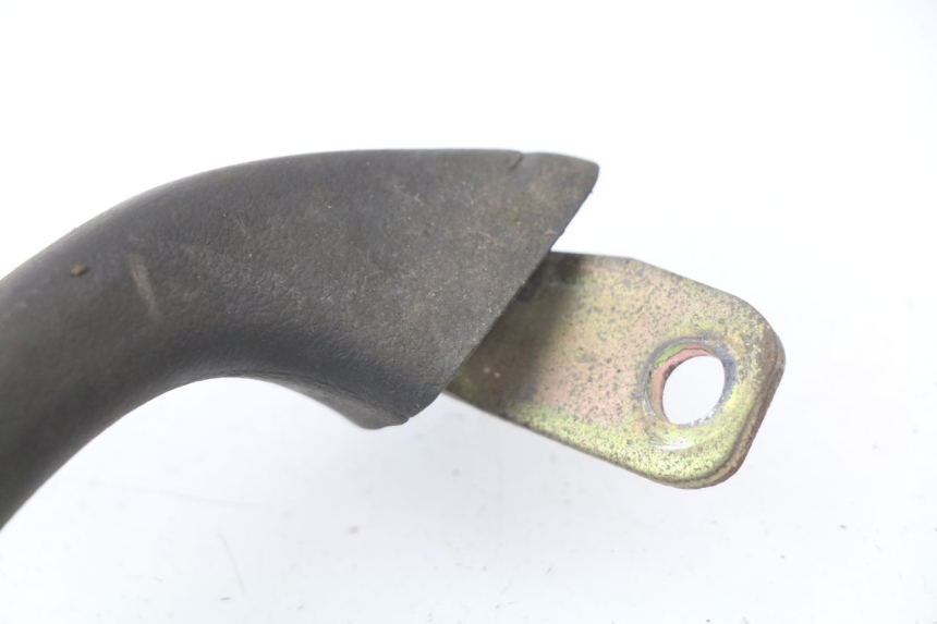 photo de POIGNEE ARRIERE GAUCHE YAMAHA XJN XJ N DIVERSION 600 (1994 - 1997) - Détail de la pièce