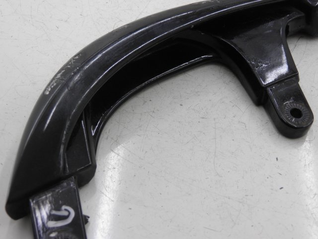 photo de POIGNEE ARRIERE GAUCHE YAMAHA XMAX X-MAX 125 (2006 - 2009) - Points de fixation