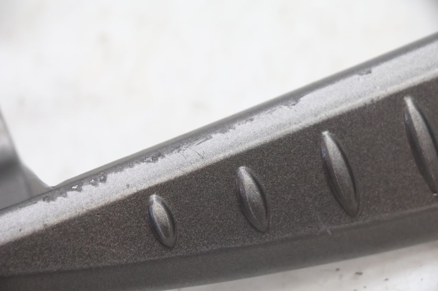 photo de POIGNEE ARRIERE TNT MOTOR GRIDO 2T 50 (2010 - 2019) - Autre angle de vue