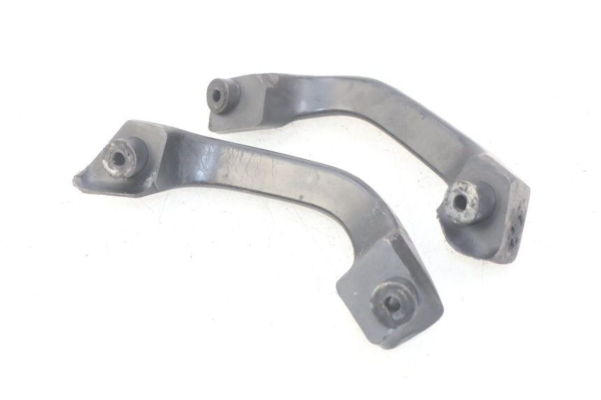 photo de POIGNEE ARRIERE SUZUKI GSX-F GSX  F 1100 (1988 - 1994) - Gros plan technique