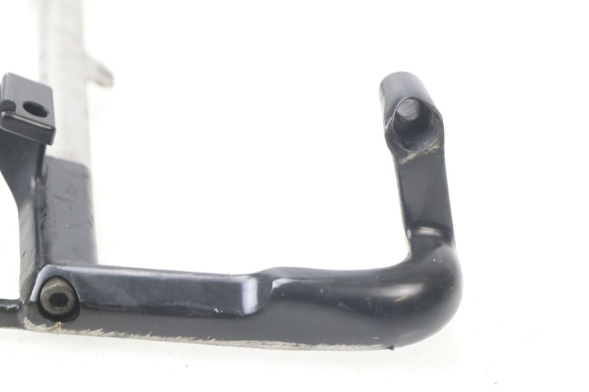 photo de POIGNEE ARRIERE KAWASAKI GTR 1000 (1994 - 2004) - État de surface