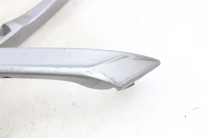 photo de POIGNEE ARRIERE SYM GTS EFI 125 (2012 - 2016) - Zoom état d’usage