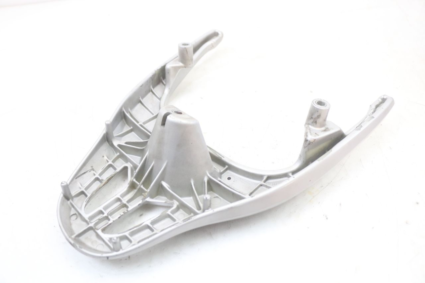 photo de POIGNEE ARRIERE HONDA NES AROBASE 125 (2000 - 2003) - Points de fixation