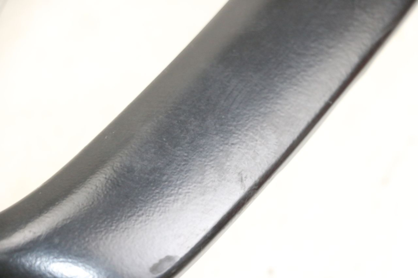 photo de POIGNEE ARRIERE HUSQVARNA SVARTPILEN 401 (2018 - 2023) - Détail de la pièce