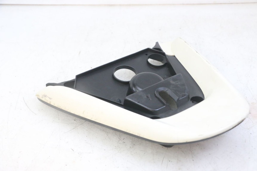 photo de POIGNEE ARRIERE YAMAHA JOG R 50 (2004 - 2014) - Vue principale