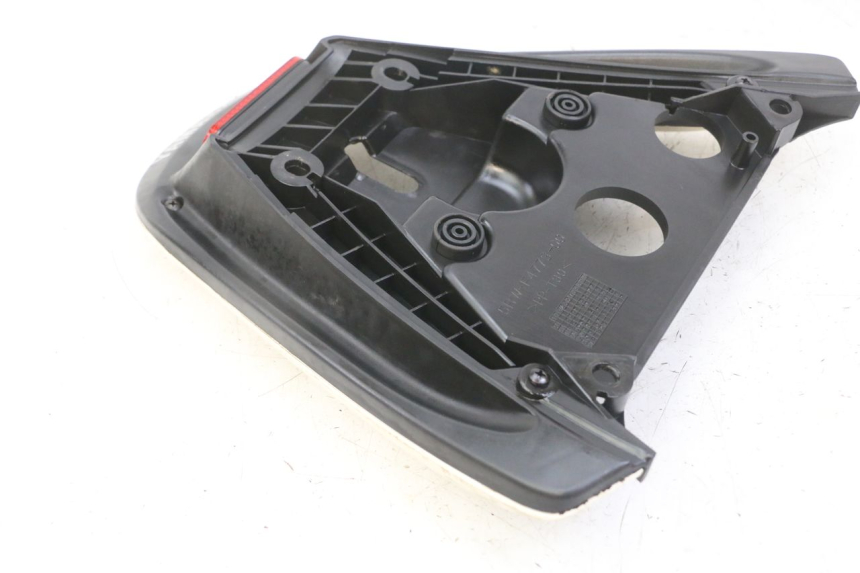 photo de POIGNEE ARRIERE YAMAHA JOG R 50 (2004 - 2014) - Autre angle de vue