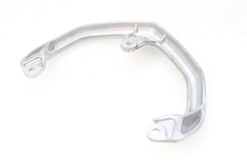 photo de POIGNEE ARRIERE PEUGEOT KISBEE 2T 50 (2010 - 2017) - Détail de la pièce
