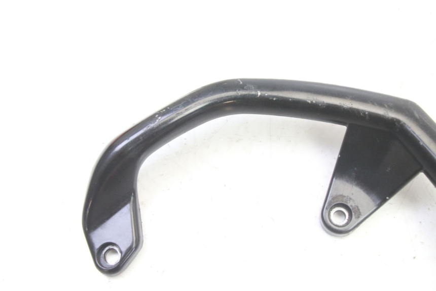 photo de POIGNEE ARRIERE PEUGEOT KISBEE 2T 50 (2010 - 2017) - Zoom état d’usage