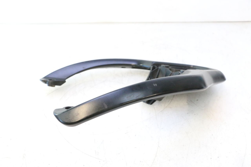 photo de POIGNEE ARRIERE PIAGGIO LIBERTY IGET 4T 50 (2021 - 2025) - Points de fixation