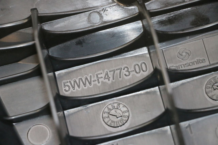 photo de POIGNEE ARRIERE MBK BOOSTER SPIRIT NAKED 50 (2004 - 2017) - Autre angle de vue