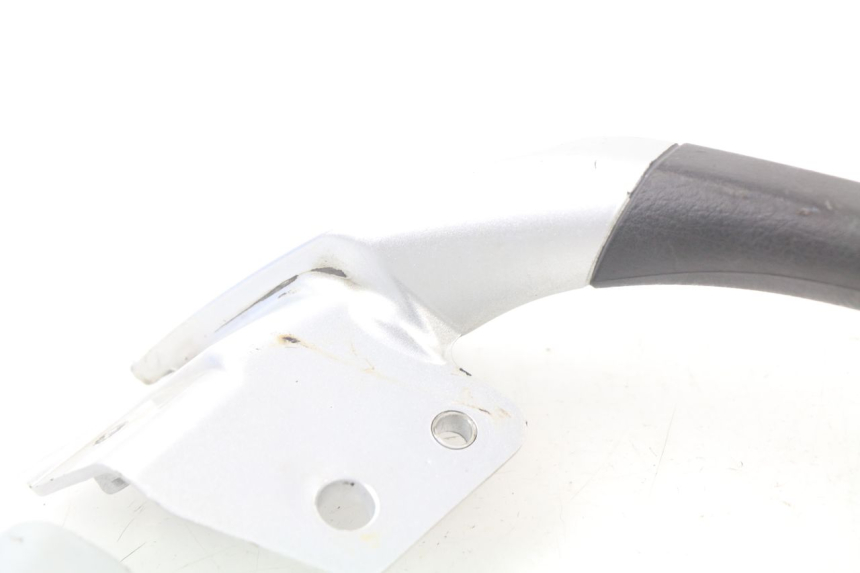 photo de POIGNEE ARRIERE PIAGGIO MP3 LT 300 (2010 - 2016) - État de surface